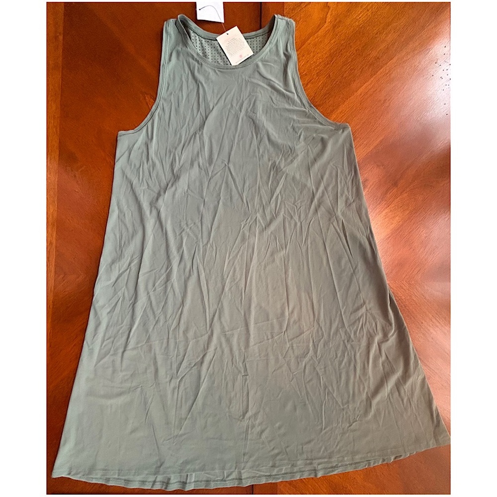 Sweaty Betty Explorer Ace Mini Dress Size Medium NWT Heath Green